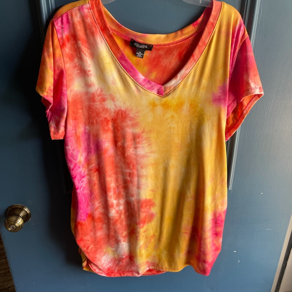 4x tie dye top